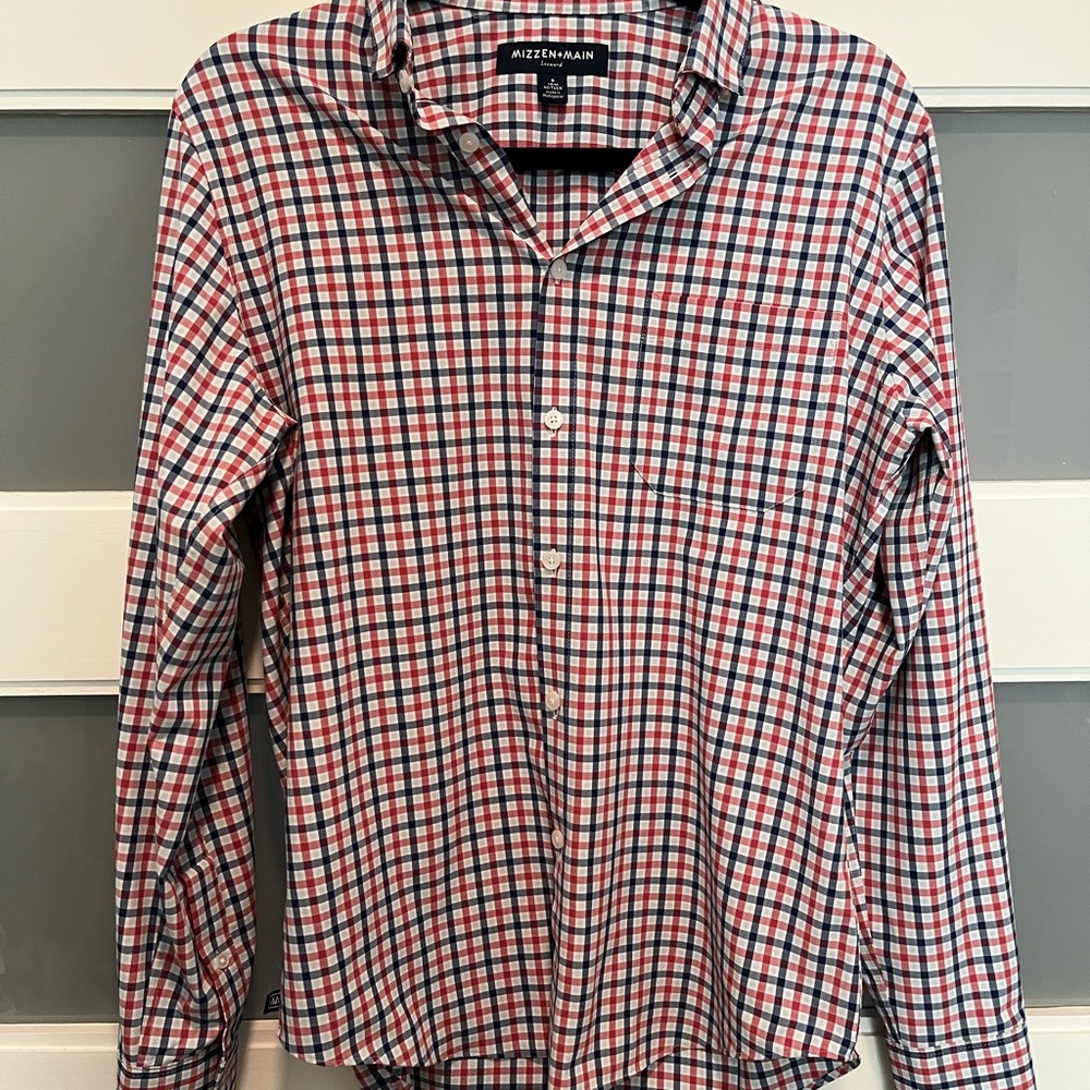 Mizzen+Main Leaward Red and Blue Casual Button Down Shirt